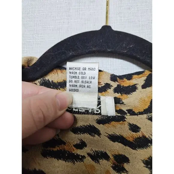 Vintage Cezar 100% Raw Silk Leopard Large Button-Up Short Sleeve Collar Blouse - Picture 5 of 5